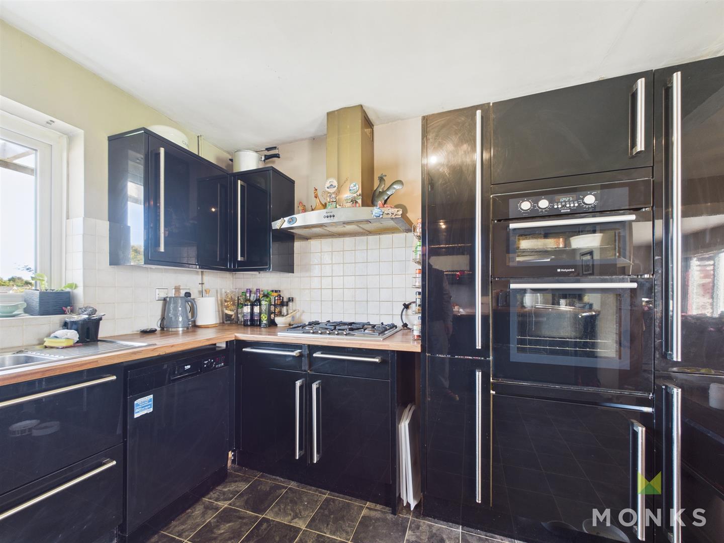 60 Portland Crescent, Shrewsbury, SY2 5NJ For Sale